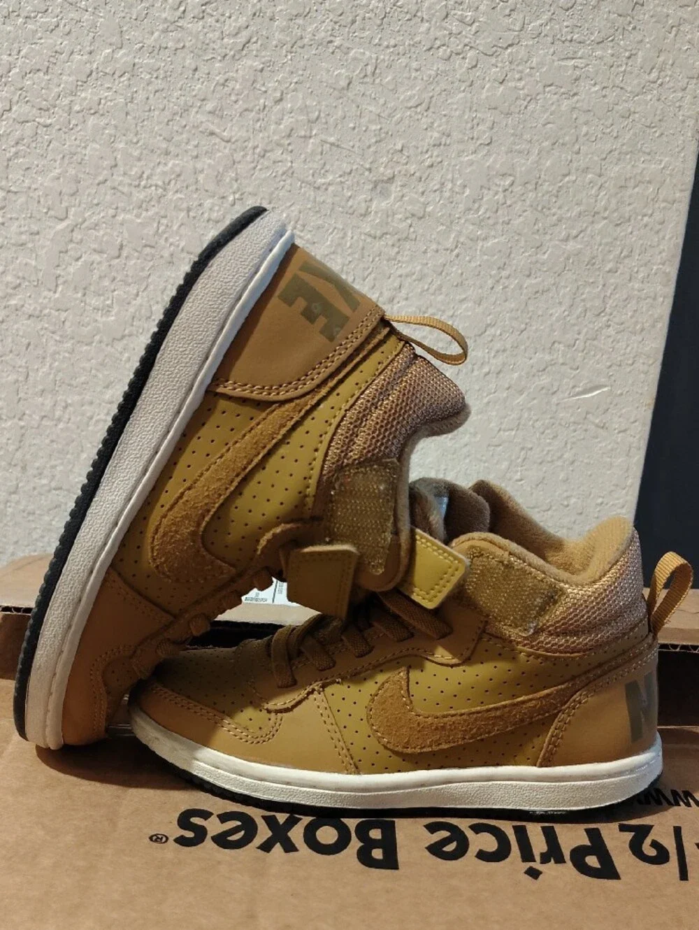 Nike Kids High-Top Sneakers in Tan